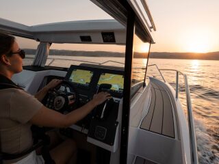 Nordkapp 830 Coupe HIGHLINE+ Mercury VERADO V10 400HJ