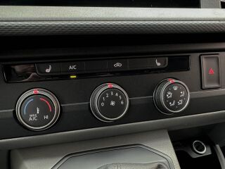 Volkswagen Transporter LONG L2H1 2.0 TDI 110kW