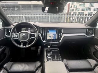 Volvo S60 R-Design T8 AWD Plugin Hybrid MY20 2.0 223кВ