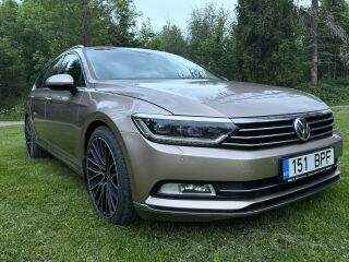 Volkswagen Passat Executive 2.0 176кВ