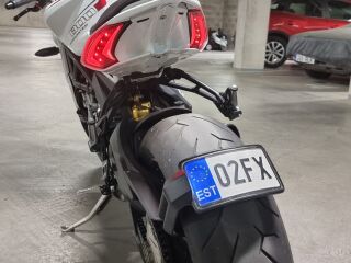 MV Agusta Brutale 800 Dragster R3 92кВ