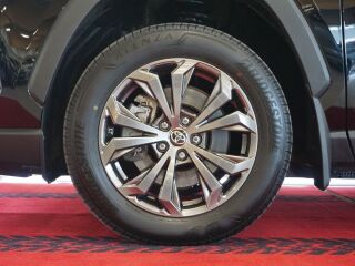 Toyota RAV4 Luxury Limited 2.5 131kW