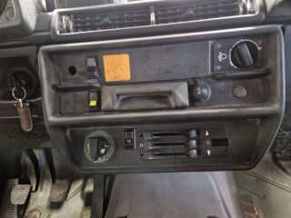 Mercedes-Benz 250 GD 2.5 68kW