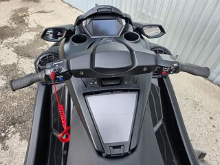 Yamaha FX Cruiser SVHO supercharged 1.8 184kW