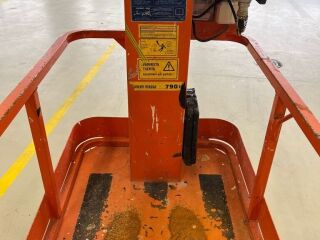 JLG 1230 ES