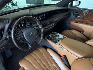 Lexus LS 500h AWD Luxury 3.5 220kW
