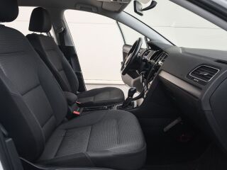 Volkswagen Golf BlueMotion Comfortline Facelift 1.4 R4 TGI 81kW