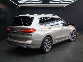 BMW X7 xDrive30d Design Pure Excellence 3.0 195kW
