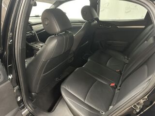 Honda Civic Executive Premium 1.6 88kW