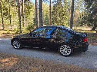 BMW 330 3.0 R6 180kW
