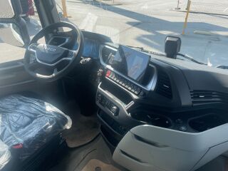 Iveco S-Way AS440S50T/FP 368kW