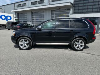 Volvo XC90 R Design 2.4 136кВ