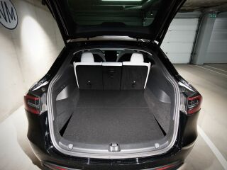 Tesla Model Y Long Range Dual Motor AWD 378kW
