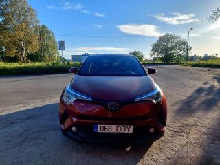 Toyota C-HR 1.8 72кВ