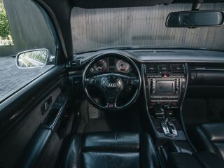 Audi S8 4.2 265кВ