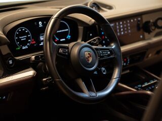 Porsche Cayenne S 3.0 260кВ