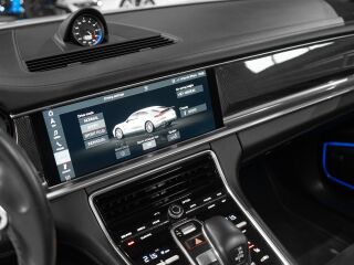 Porsche Panamera GTS 4.0 338kW