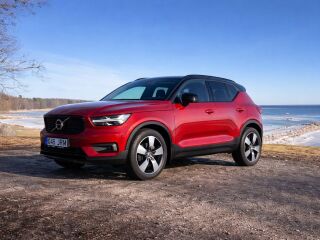 Volvo XC40 2.0 140kW