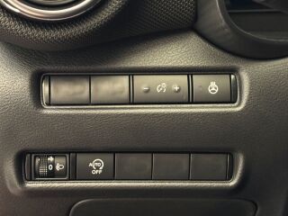 Nissan Juke N-Connecta DIG-T 114HP 7DCT 1.0 R3 DIG-T 84kW