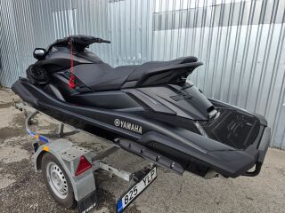 Yamaha FX Cruiser SVHO supercharged 1.8 184kW