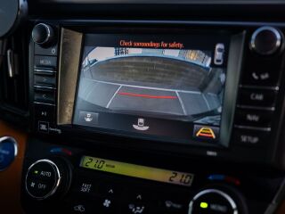 Toyota RAV4 Premium 2.5 114kW