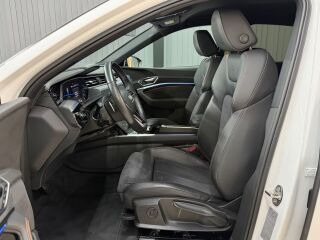 Audi e-tron E-tron Sportback 50 Quattro*S-Line*BLACK ED 158кВ