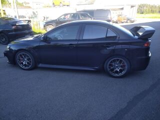 Mitsubishi Lancer Evolution 2.0 217kW