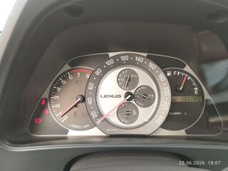 Lexus IS 200 GXE10 2.0 R6 114кВ