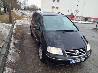 Volkswagen Sharan Freerstyle 1.8 Turbo 110кВ