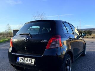 Toyota Yaris 1.3 64kW