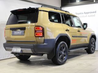 Toyota Land Cruiser Executive 4WD 2.8 151кВ
