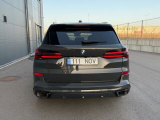 BMW X5 xDrive30d M-Sportpakett 3.0 MHEV 210kW