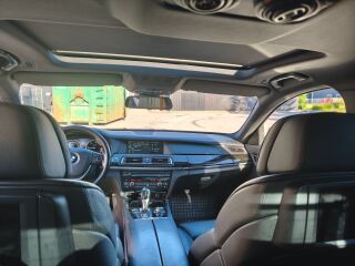 BMW 740 3.0 225kW