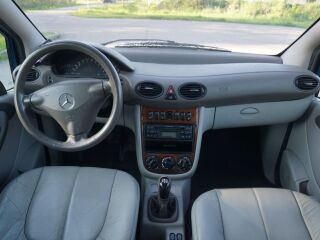 Mercedes-Benz A 140 1.4 60kW