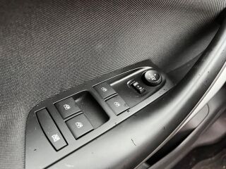 Opel Astra 1.0 77kW