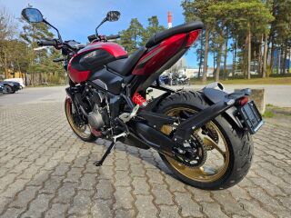 Triumph Trident 800 R3 85kW
