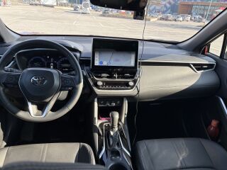 Toyota Corolla Cross Luxury AWD 2.0 112kW
