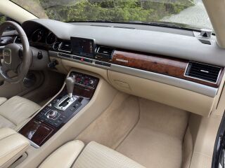 Audi A8 quattro Facelift 4.1 V8 Bi Turbo TDI 240kW