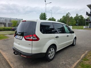 Ford Galaxy 1.8 92кВ
