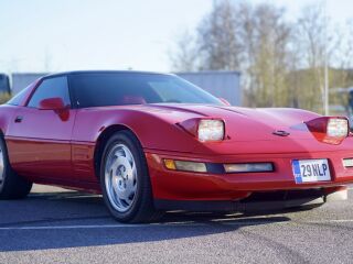 Chevrolet Corvette C4 5.7 224kW