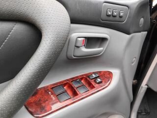 Toyota Land Cruiser 4.2 150кВ