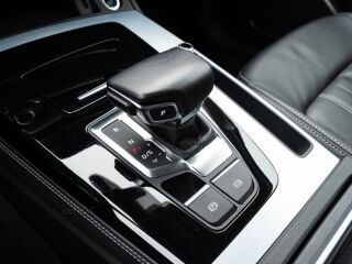 Audi Q5 Hybrid 2.0 221кВ