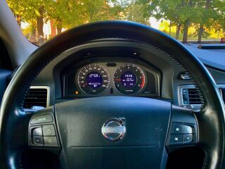Volvo S80 Momentum 2.4 D5 136kW