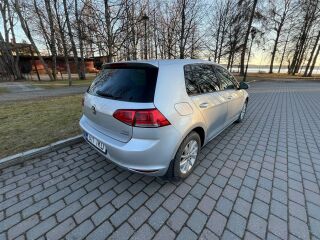 Volkswagen Golf 1.2 77kW