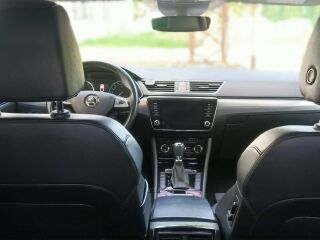 Skoda Superb 1.8 132kW