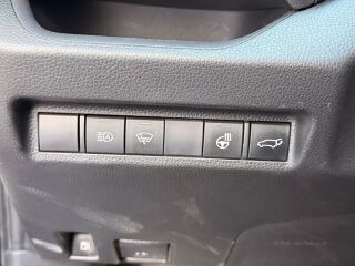 Toyota RAV4 Luxury Plus 131kW