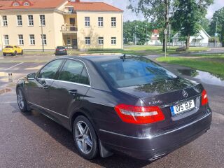Mercedes-Benz E 200 1.8 135kW