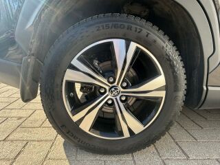 Toyota Corolla Cross Luxury 112kW