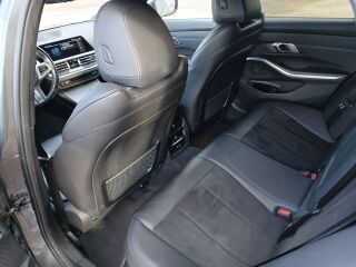 BMW 330 M-Pakett 2.0 R4 215kW