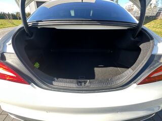 Mercedes-Benz CLA 180 1.6 90kW